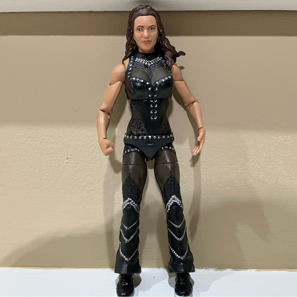 WWE Stephanie McMahon Elite Wrestling Action Figure Toy